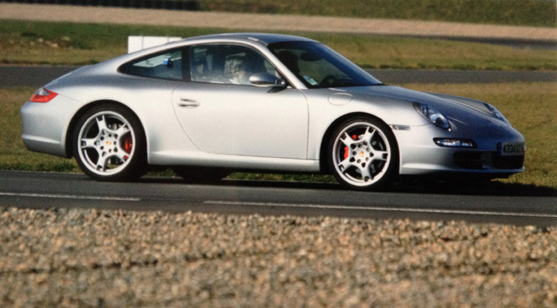 Porsche-997-carrera-grise